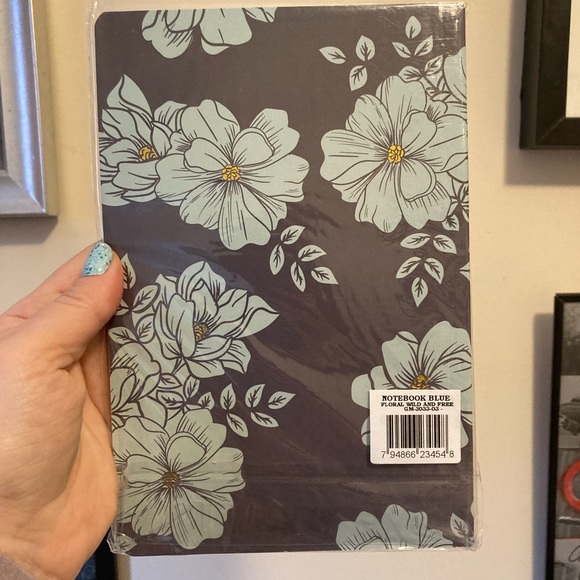 NEW BLANK JOURNAL / "Wild & Free" / In Plastic! - Picture 4 of 4